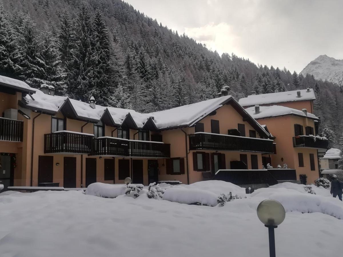 Tettuccio Montesole Aparthotel Ponte Di Legno Exterior foto